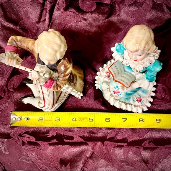 Victorian Lace Porcelain Boy & Girl Figurine Set - Picture 13 of 13